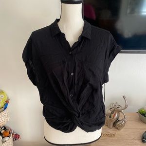 Fashion nova button up cropped blouse